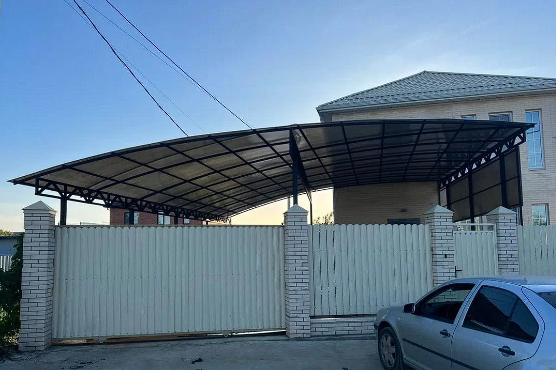 Арочный навес, покрытие поликарбонат.