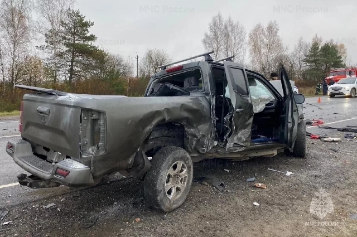    Водитель автомобиля Ford Transit погиб в тройном ДТП в Брянском районе