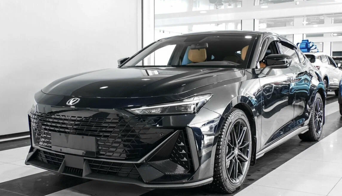 Changan UNI-V