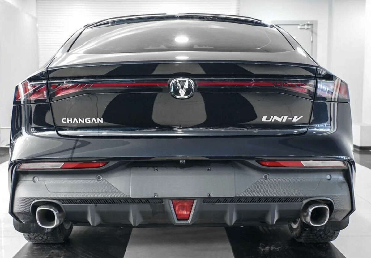 Changan UNI-V
