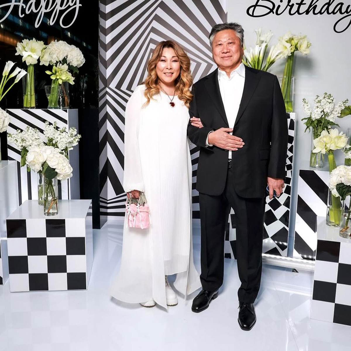 Анита Цой с мужем Сергеем