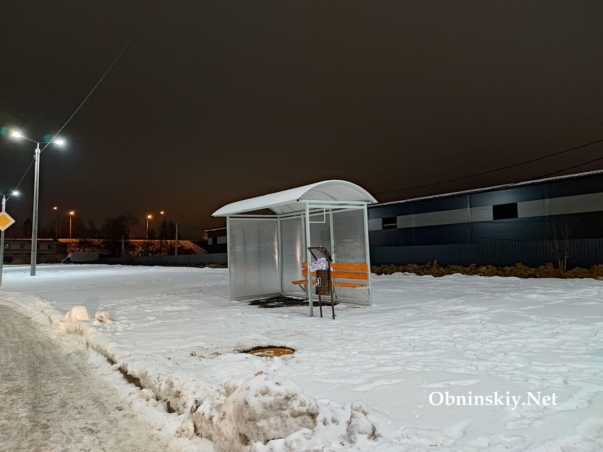 Остановочный павильон, декабрь 2022 года 