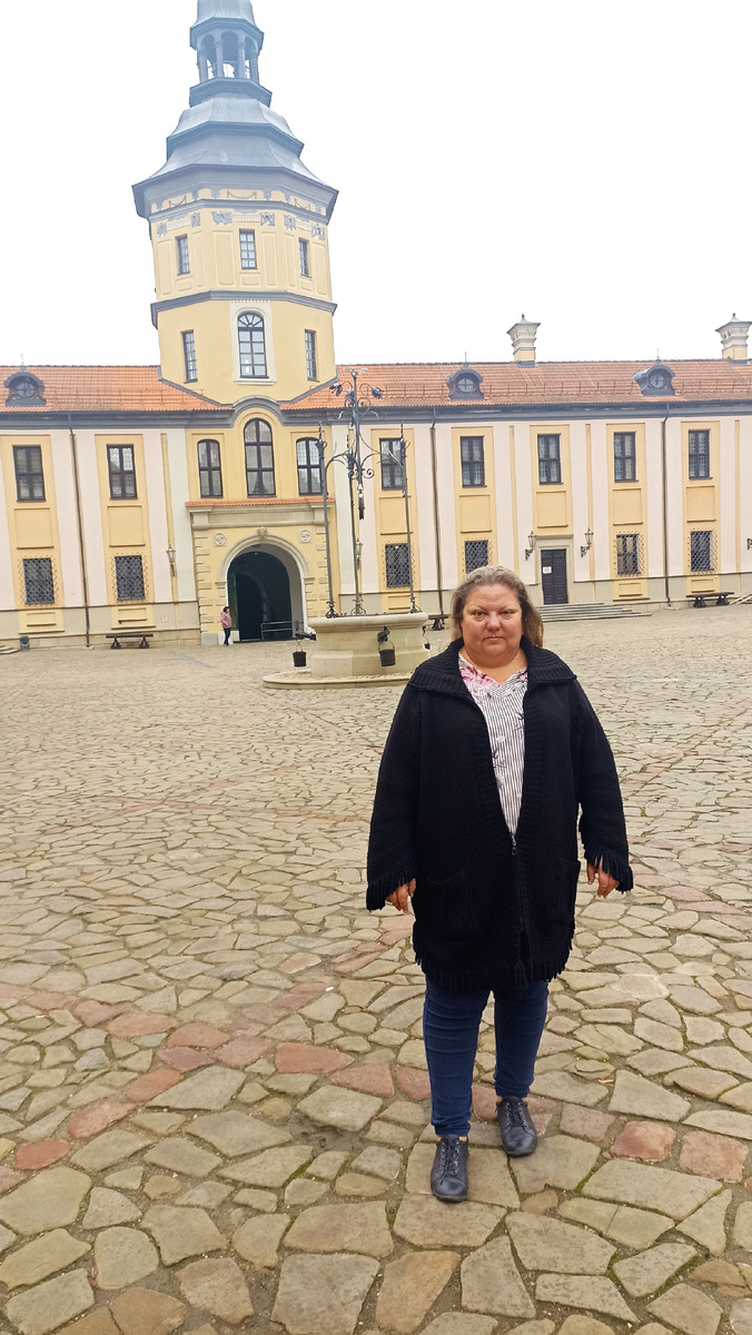 замковый двор