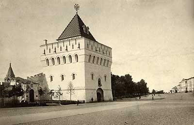 Дмитриевская башня после открытия музея