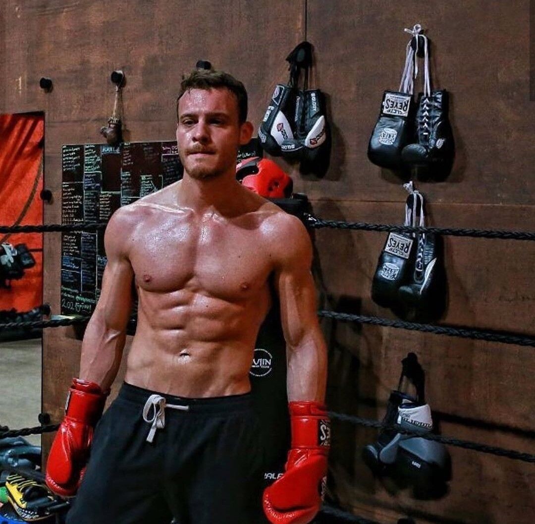 Керем Бюрсин