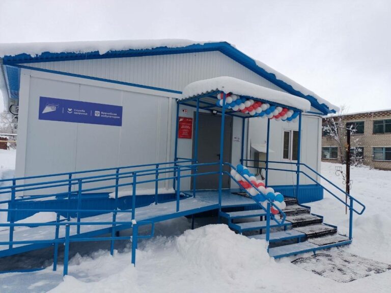    В шаговой доступности. В селе Зиянчурино начала работу новая врачебная амбулатория Андрей Севостьянов
