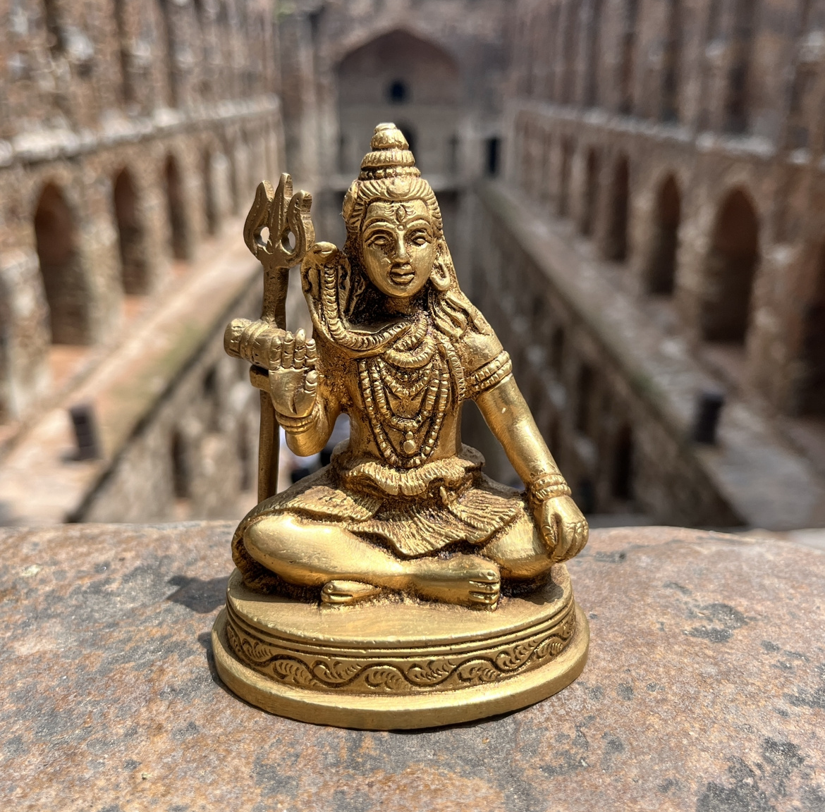 Бронзовая фигура Шивы из ассортимента моего магазина.