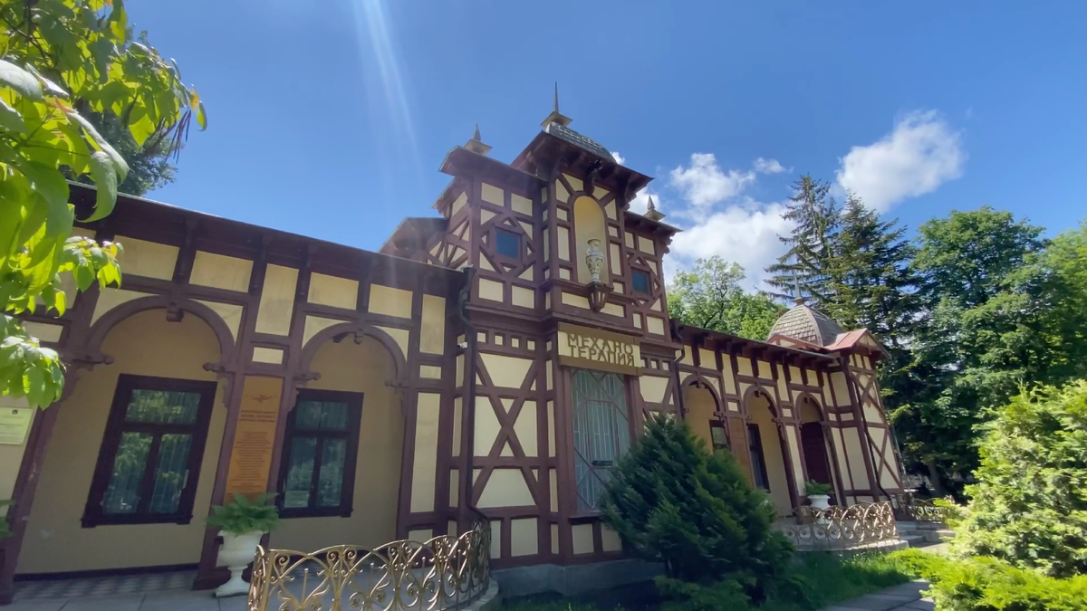 институт Механотерапии - фитнес зал с 120 летней историей