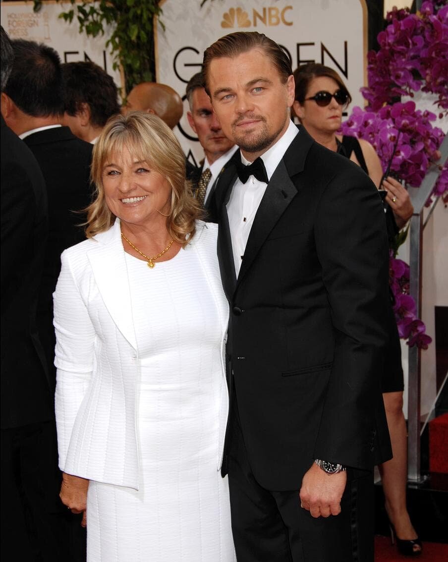    ДиКаприо с мамой.Shutterstock