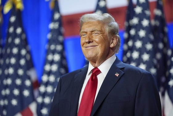    Дональд Трамп