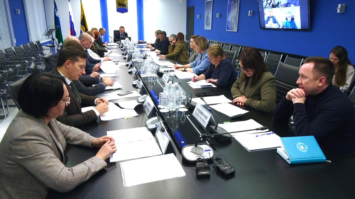    В Сургуте обновился состав Общественного совета