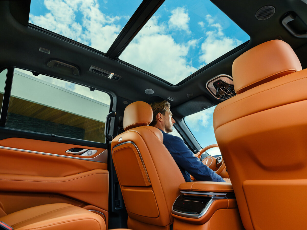 Полного бака и заряженной батареи WEY 07 хватит, чтобы без проблем доехать от Москвы до Самары