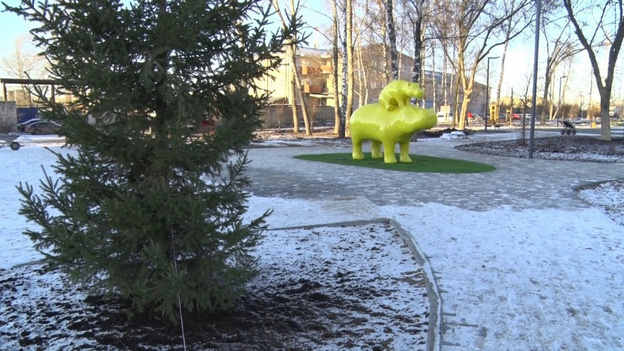    В Кирове завершается благоустройство нового сквера