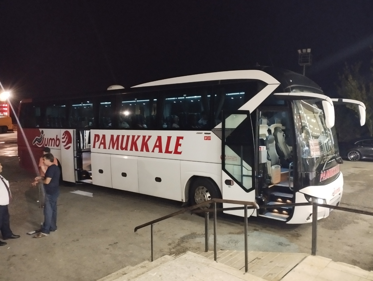 Едем вот на этом: Памуккале - самая дорогая компания, у других дешевле на 300, но их в Кемере нет