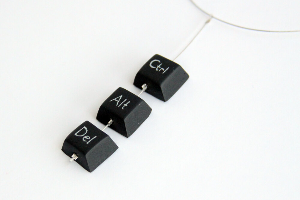     История комбинации Ctrl + Alt + Del, за которую стыдно Биллу Гейтсу: почему для нее нет одной клавиши?