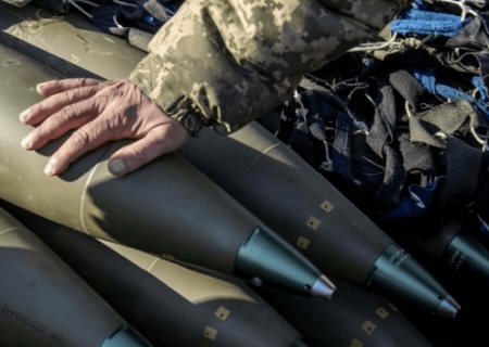    Боррель: из обещанного Украине миллиона снарядов мы передали 980 тысяч