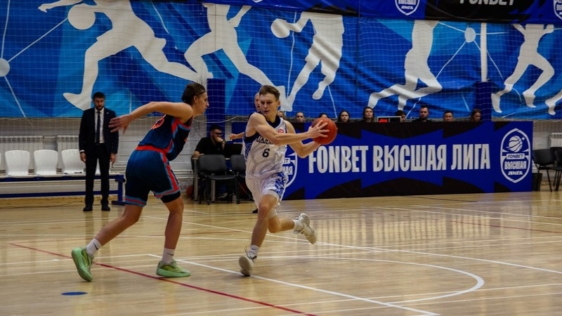    Сергей Антонюк наиболее ярко проявил себя в матче с брянскими баскетболистами Фото: БК «Южный слон»