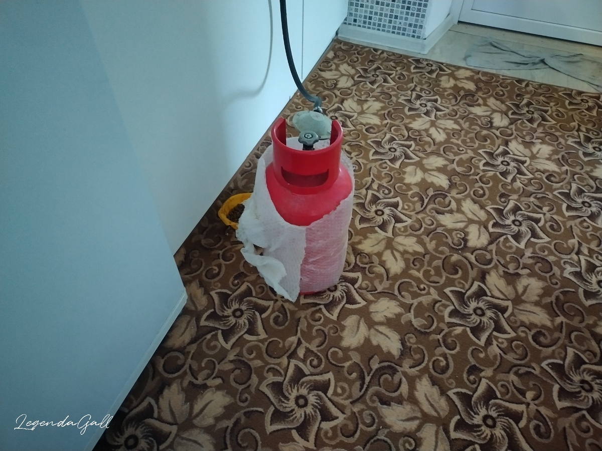 Баллончик...