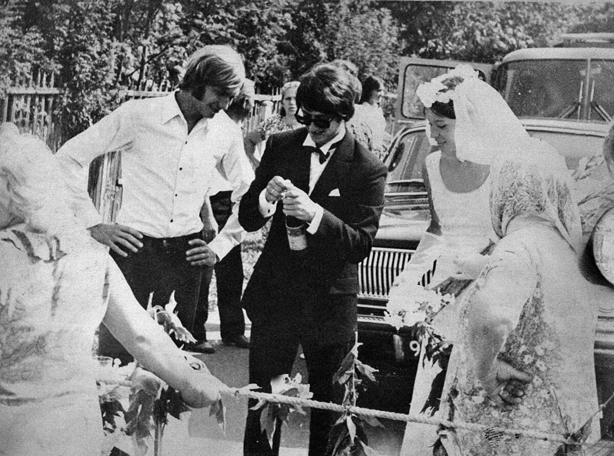 Свадьба с третьей женой. Открытые источники 