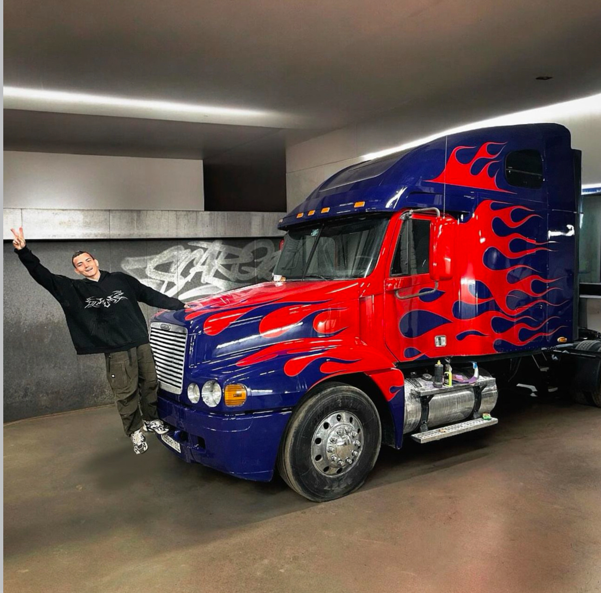 Покраска полуприцепа для Руслана из Дубровского синдикат