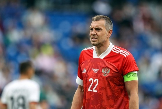    Артем Дзюба