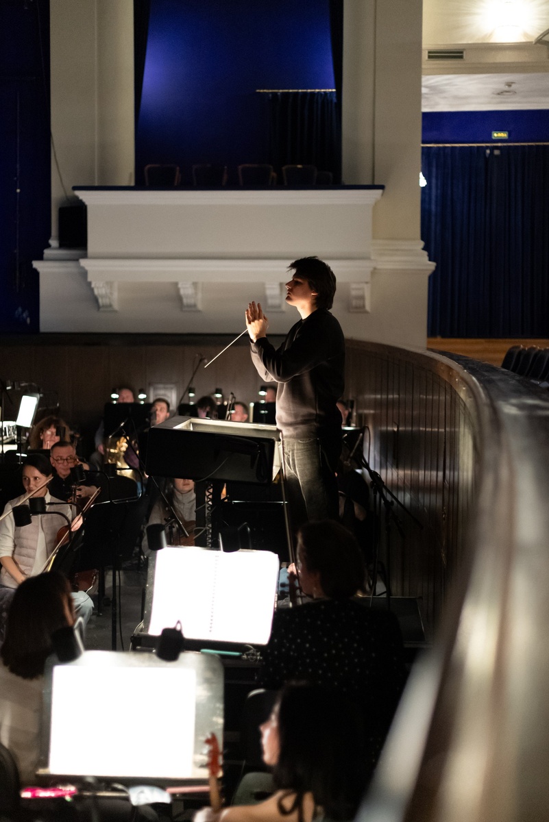 Федор Безносиков на репетиции балета «Перигелий». Фото: Полина Гольберг