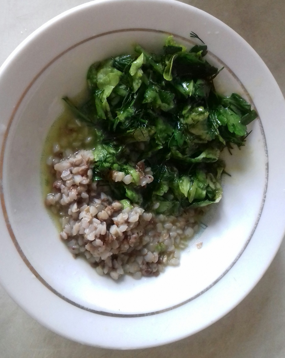 гречка с салатом