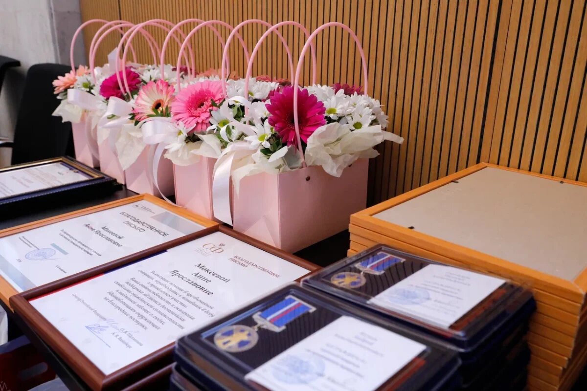    Кира Мишина