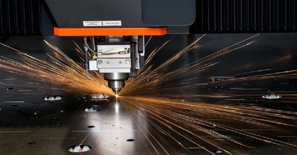 Возможности волоконного лазера мощностью 1500 Вт