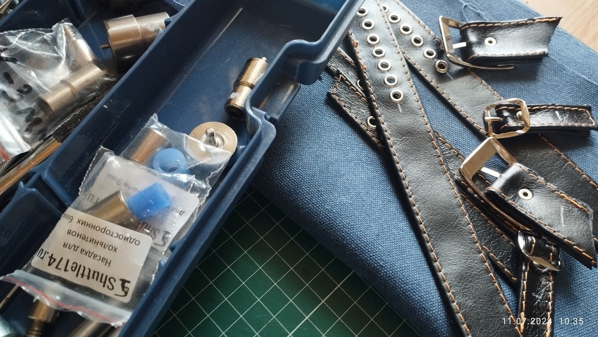 Engineer Boots, в процессе изготовления.