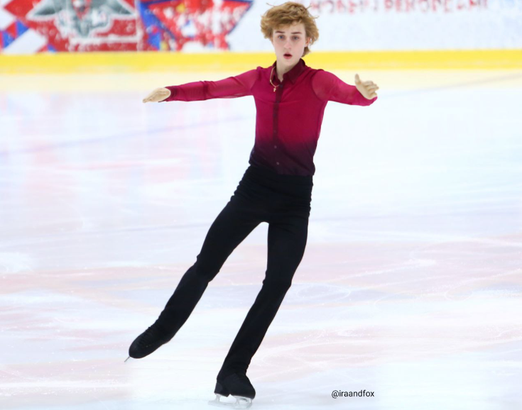 Михаил Тихонов