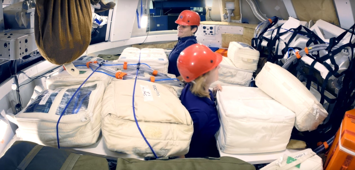 Багажные сумки на "Орионе"