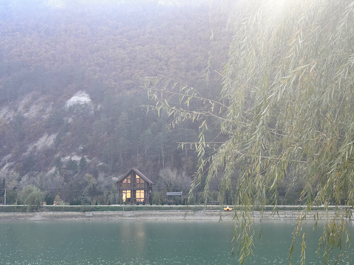 Фото мое. Дорогие читатели ! Гороскоп пишу сама. Стараюсь быть полезной. Ставьте лайки и подписку. 💫 Гороскоп краткий, обобщающий, самое важное в общем и целом. 😊 Поддержать автора СБЕР:2202 2080 3176 2447