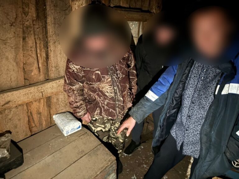    У жителя Оренбургского района полицейские изъяли полкило марихуаны Оренбуржье