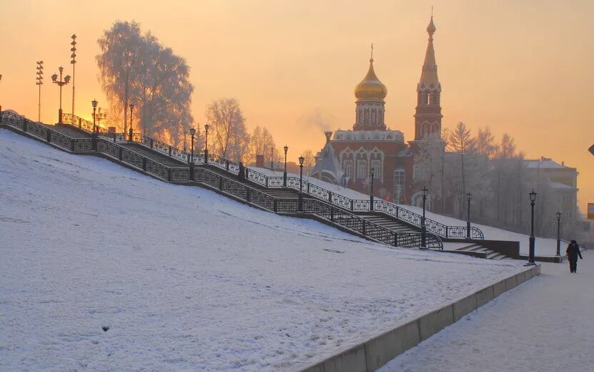    Новости Ижевска на утро 12 ноября: 21 миллион на уборку снега и завершение дорожных работ на Кирова
