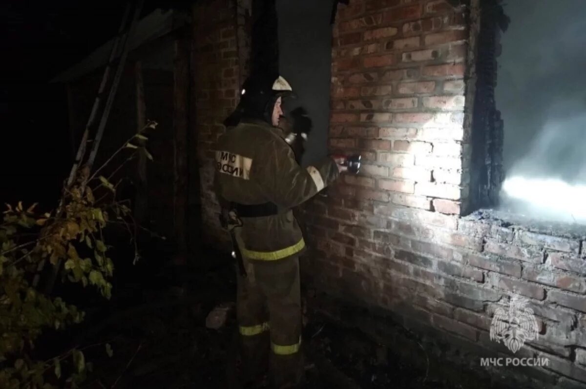    В Ростовской области шесть рабочих погибли из-за пожара в доме