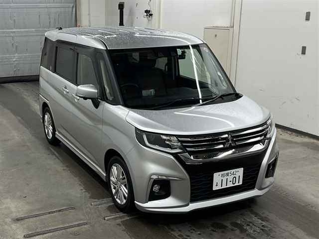 фото с аукциона, Делика Д2 гибрид