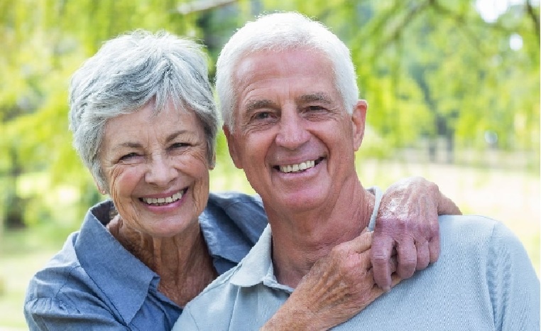 взрослая пара