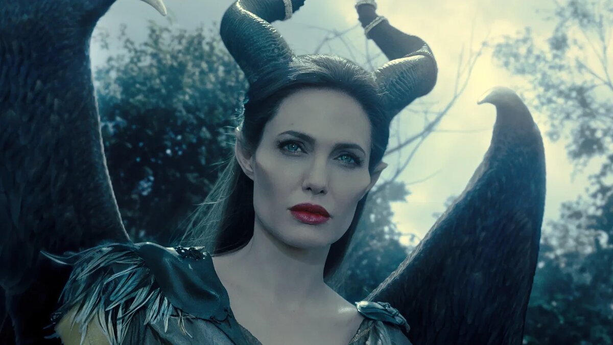 Кадр из фильма "Малефисента" 2014 год.