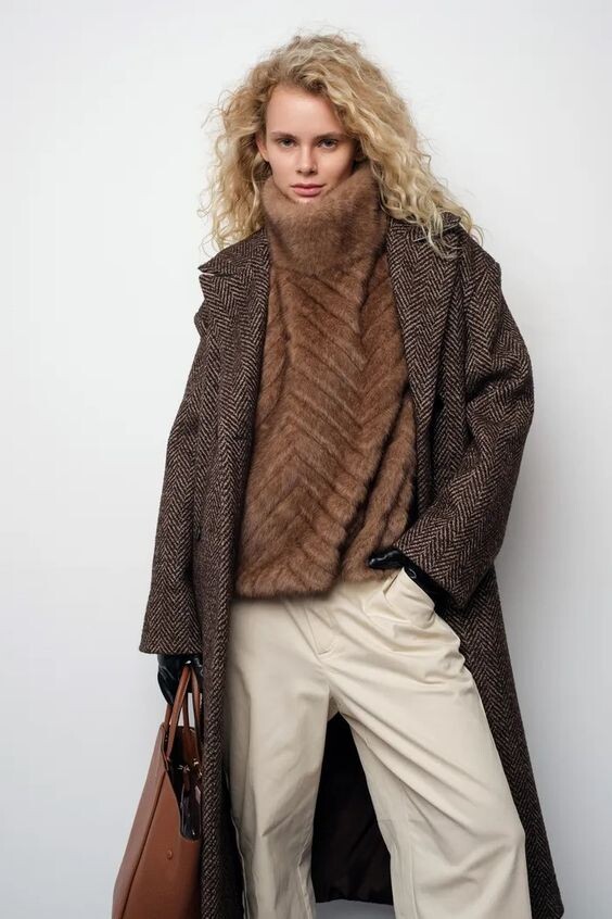 Меховая манишка