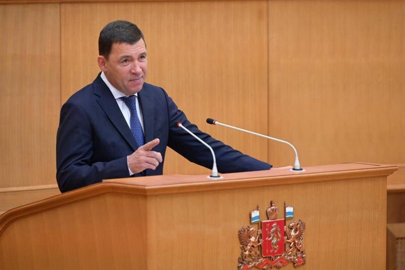    ДИП Свердловской области / Глава Свердловской области, вопреки регламенту, отвечает на вопросы депутатов