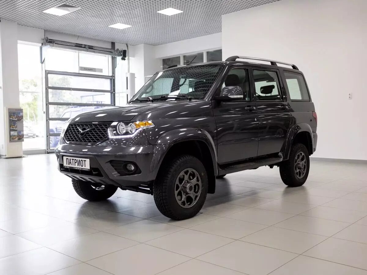 Конструкция «УАЗ Патриот» ведет родословную с 60-х годов ХХ века. Фото: auto.ru