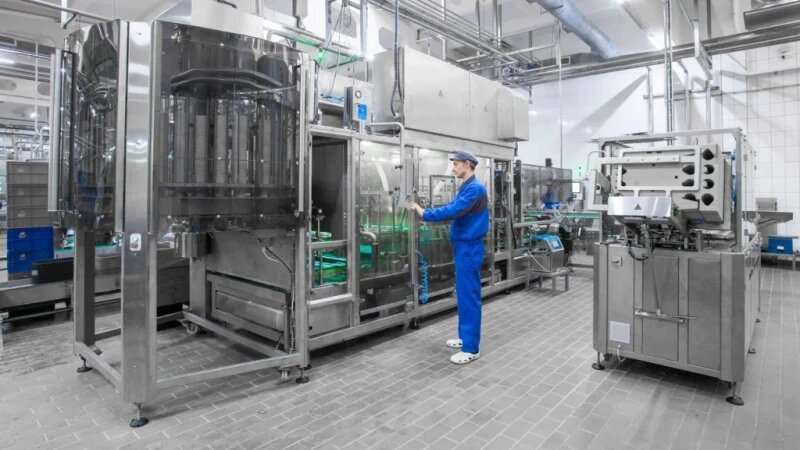     Что обновил знаменитый молочный завод Алтая за 60 млн рублей. Барнаульский молочный комбинат