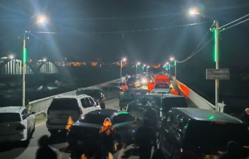    Второй фронт в Абхазии? Запад учиняет антироссийские протесты