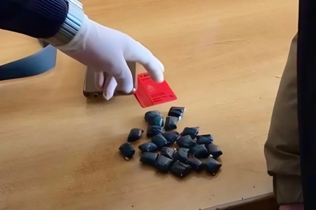    Полицейские Ставрополья поймали парня с 22 свёртками с наркотиками