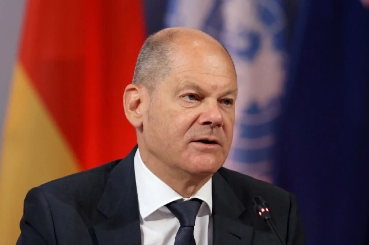    Джабаров: Шольц слишком долго раскачивается, готовясь позвонить Путину