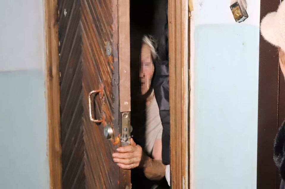    Жительница дома на ул. Ленинградская, 113 . Источник: Сергей Кулыгин, "БР"