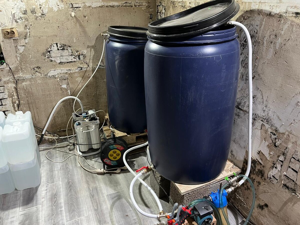  📷    В Оренбурге и Бузулуке накрыли два подпольных цеха по производству контрафактного алкоголя Кристина Просвиркина