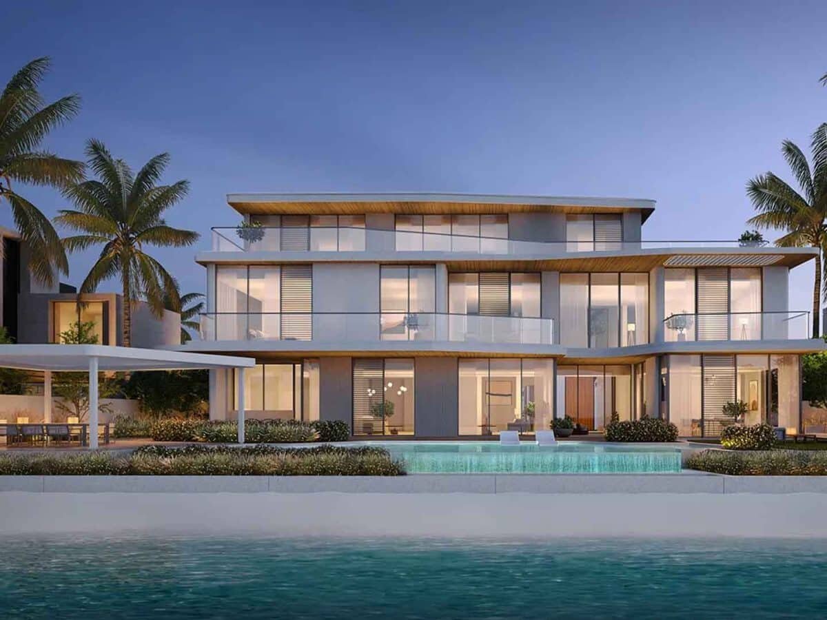 А самые популярные виллы находятся в районе Jumeirah Islands, где они подорожали втрое.