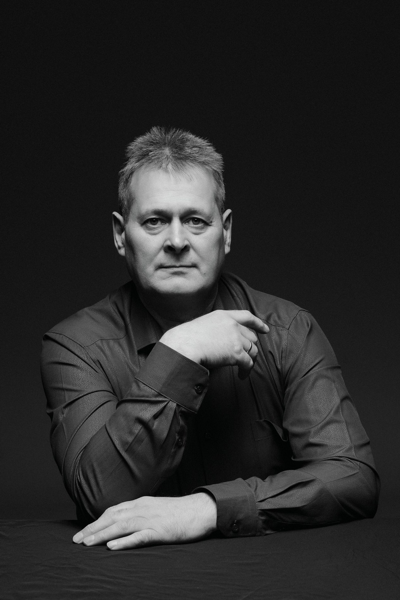 Игорь Мельник